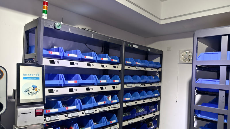 智能亮灯称重物料货架：重构企业智能仓储管理新范式